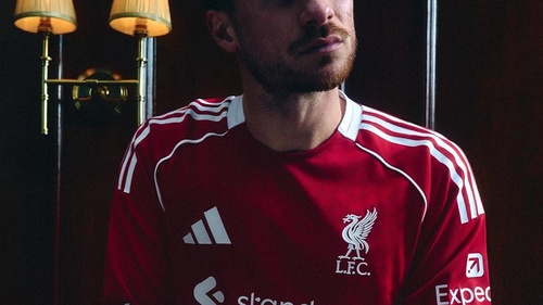 home-kit-caro-lfc-adidas-010825_(1)_bc398dfa40772838a23c590517386e9c_16x9.jpeg