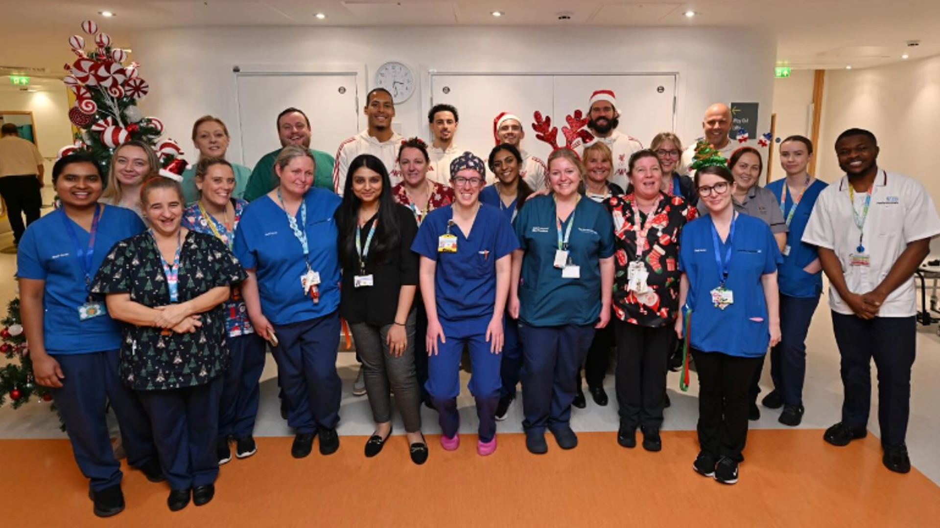 Julebesøk 2 _16x9.png