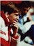 Kenny Dalglish sitter på benken under en kamp i 1989.