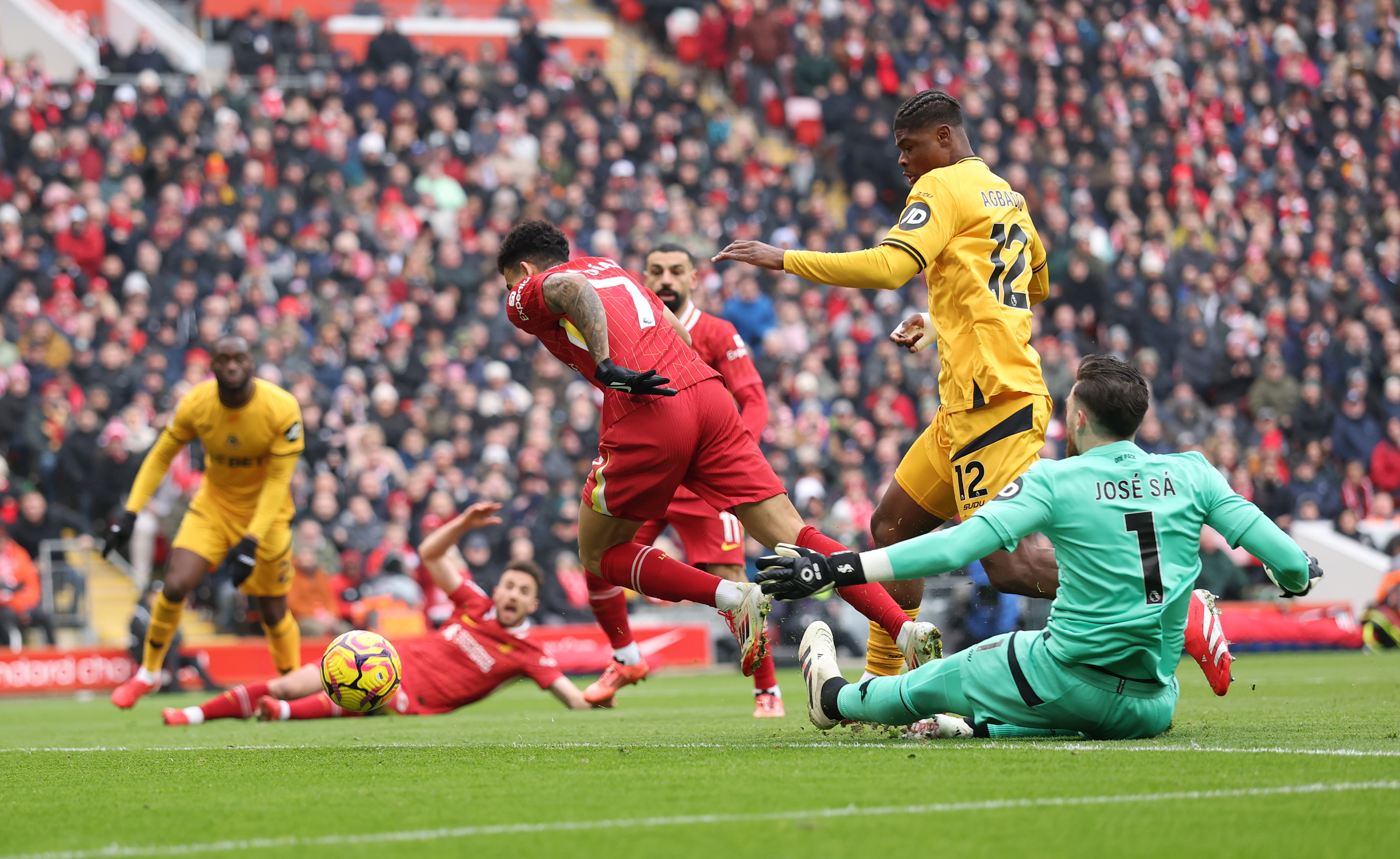FØRSTE MÅL FOR ÅRET: Luis Diaz ga Liverpool ledelsen med sitt første mål for året.