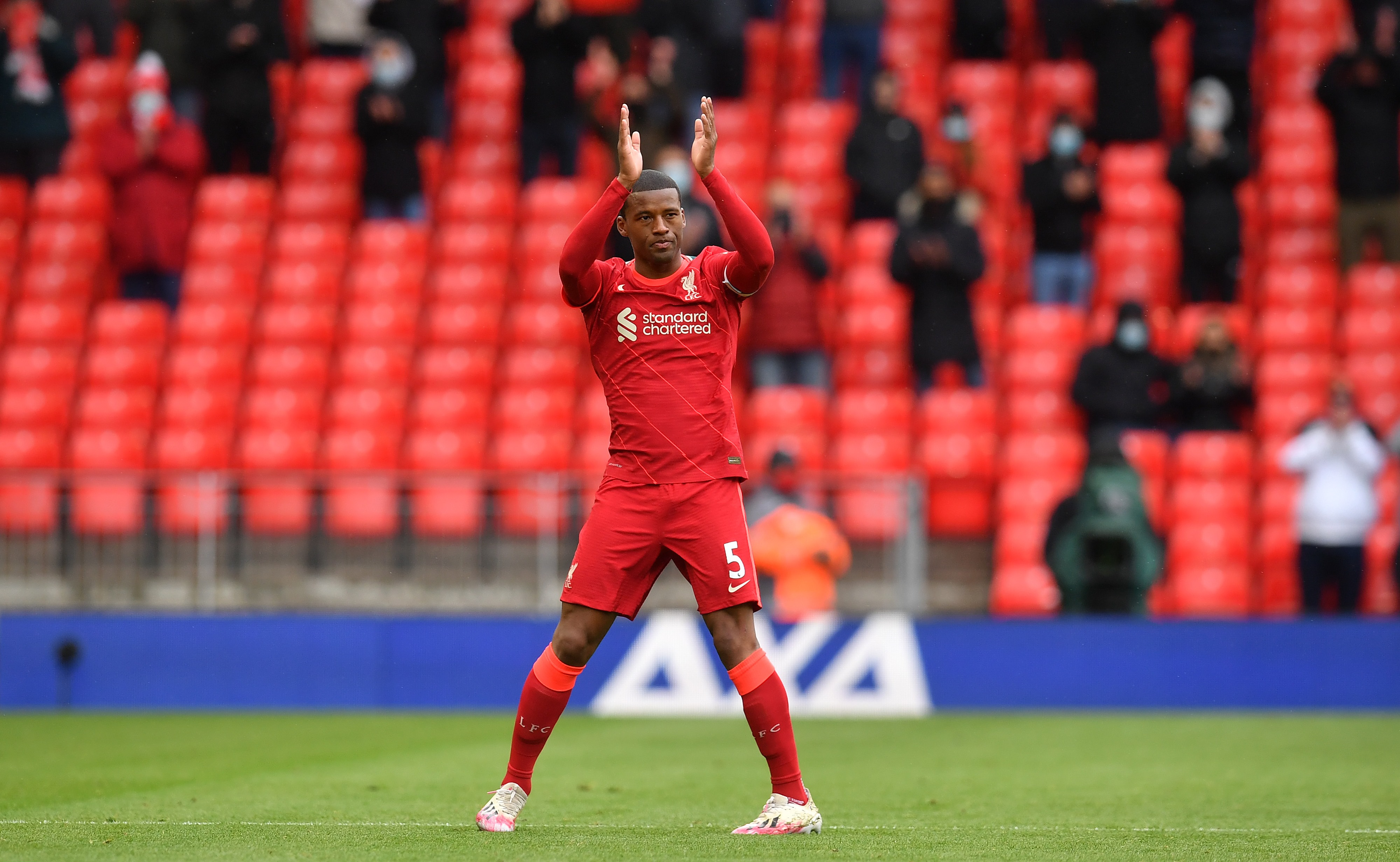 AVSKJED: Gini Wijnaldum tok farvel med Anfield og Liverpools supportere i dag.