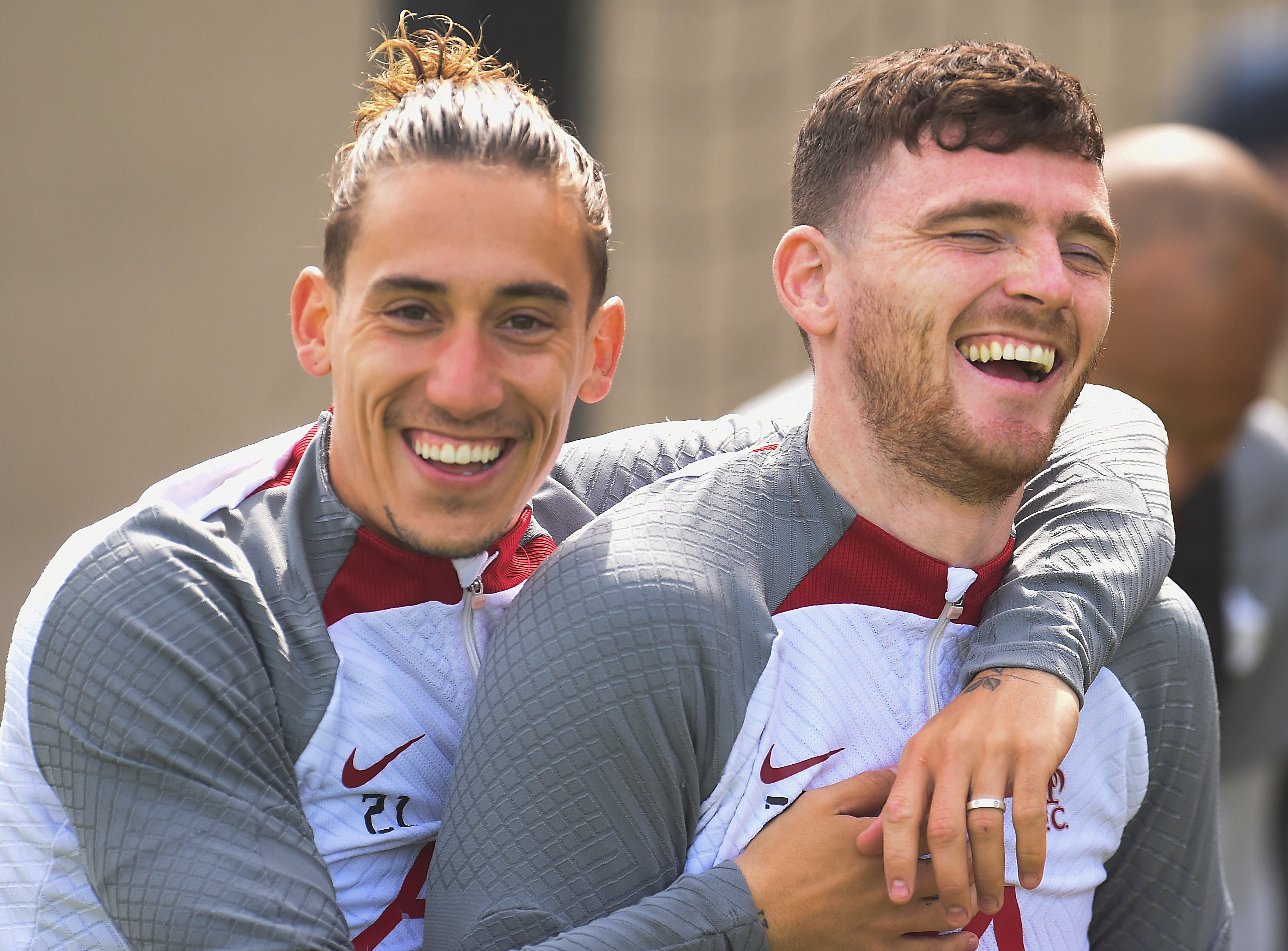 BACKDUO: Kostas Tsimikas og Andy Robertson går usikre fremtider i møte nå som Milos Kerkez ser ut til å ende på Anfield.