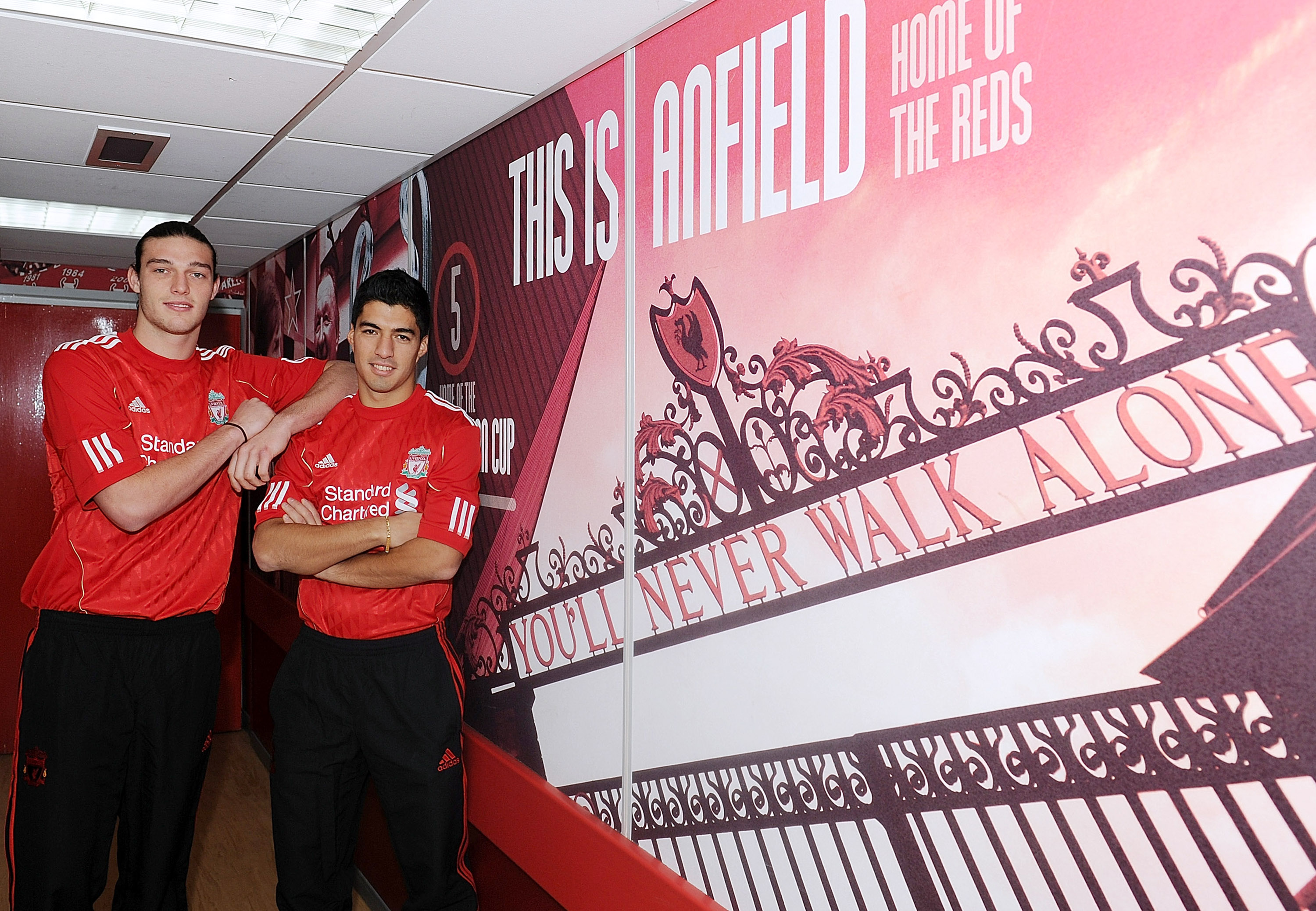 KOSTET FLESK: Liverpool brukte nesten 60 millioner pund på disse to spillerne i januar 2011.