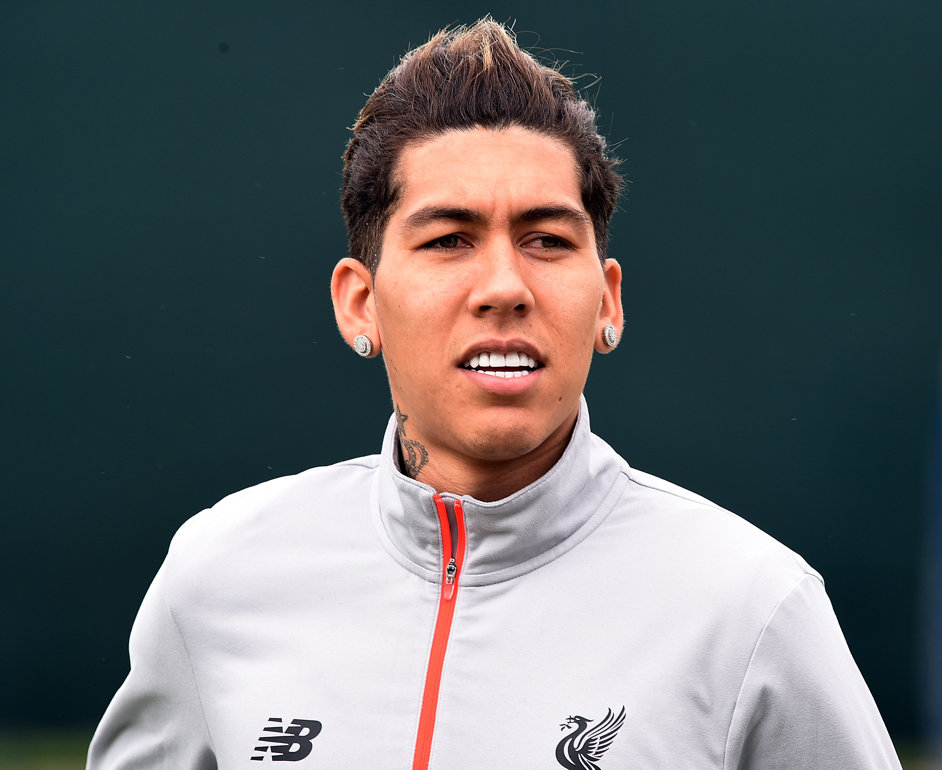 firmino.jpg
