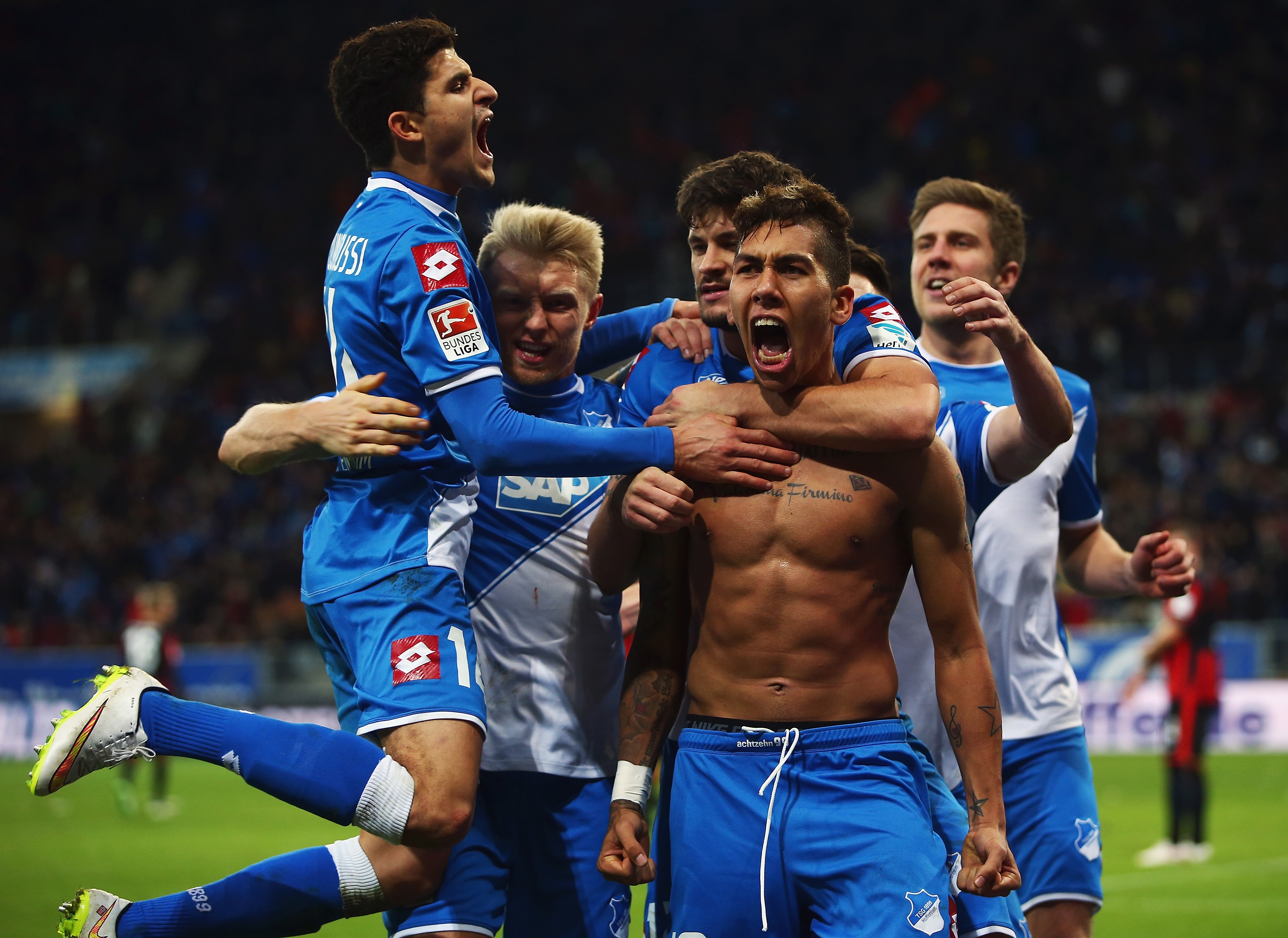 VISTE MUSKLER I TYSKLAND: Firmino feirer å ha scoret seiersmålet for Hoffenheim mot Eintracth Frankfurt den 12. desember 2014.