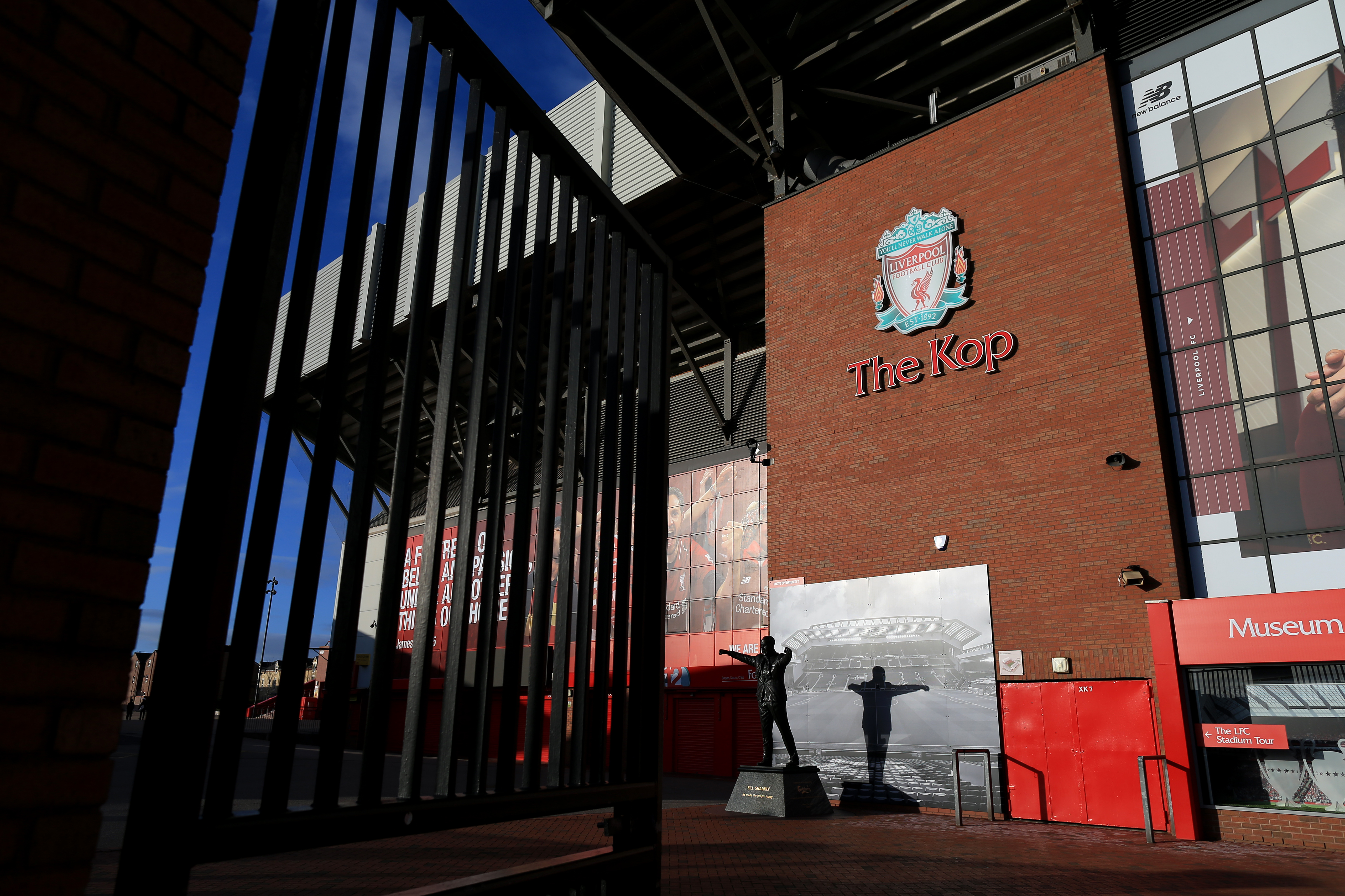 KLAR FOR KAMP: Anfield er snart klar for kamper igjen men uten tilskuere på tribunen.