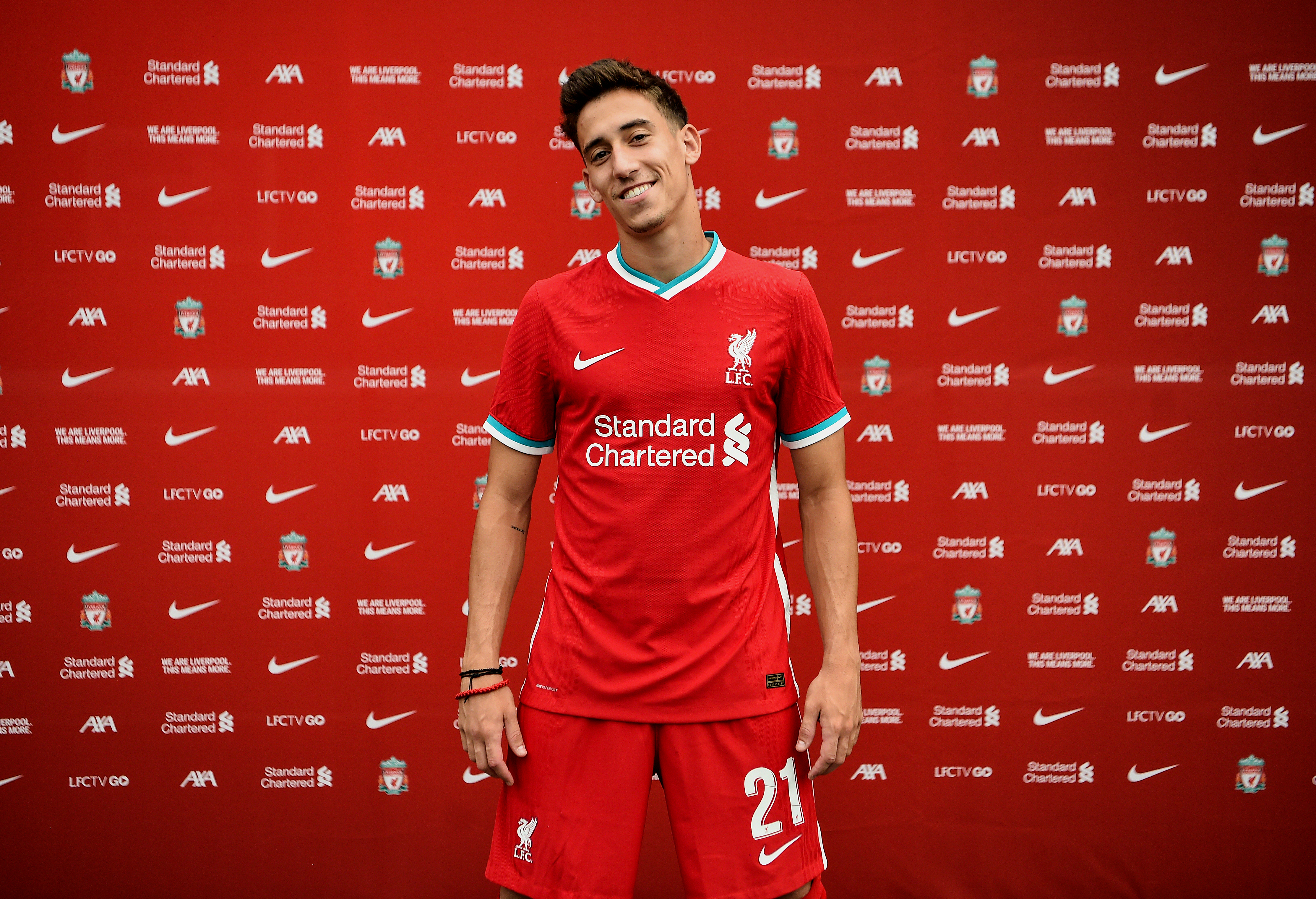Kostas Tsimikas kan få sin debut for Liverpool torsdag.