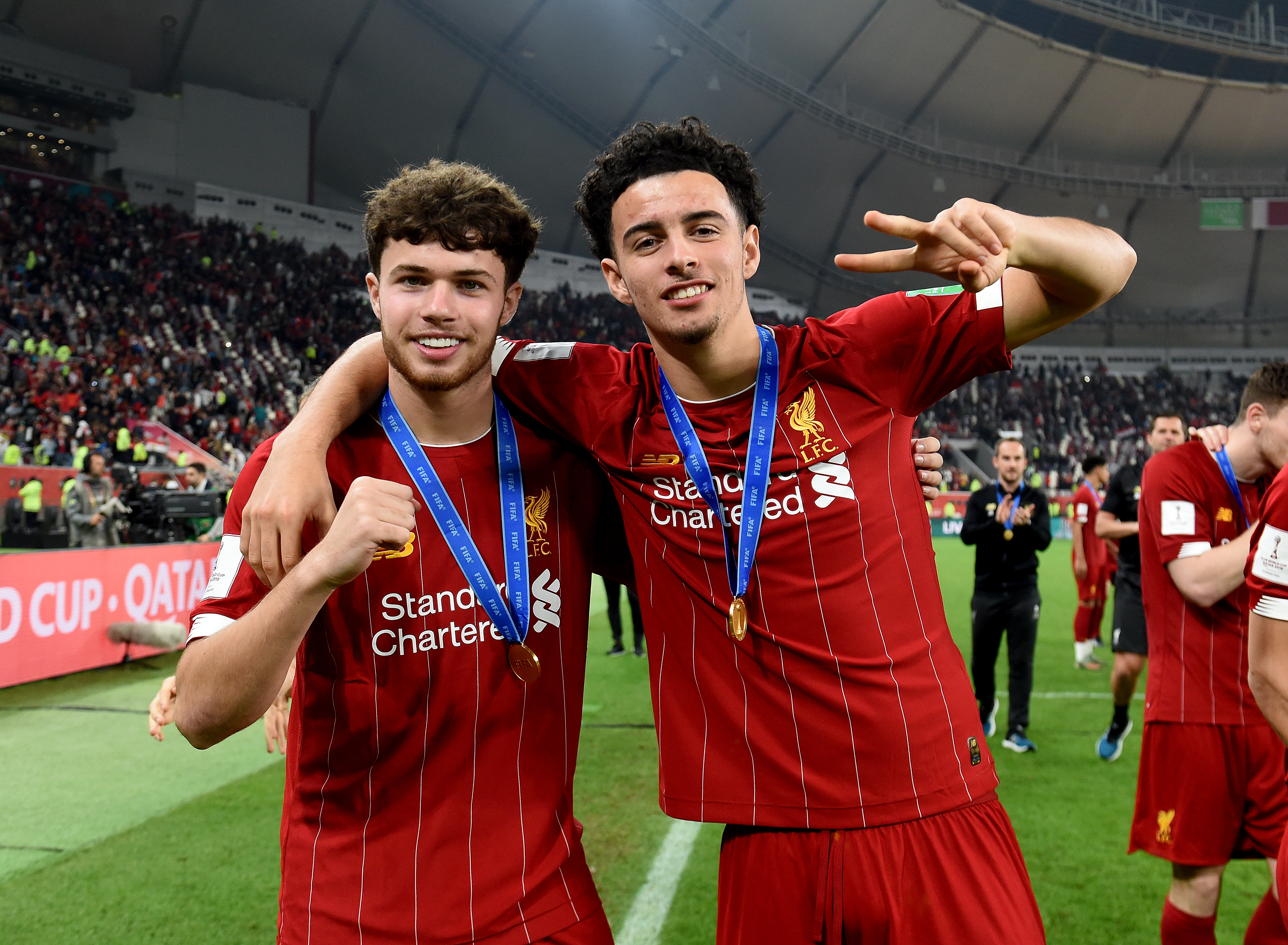 I DOHA: Williams og Curtis Jones var i troppen som vant VM for klubblag i Qatar.