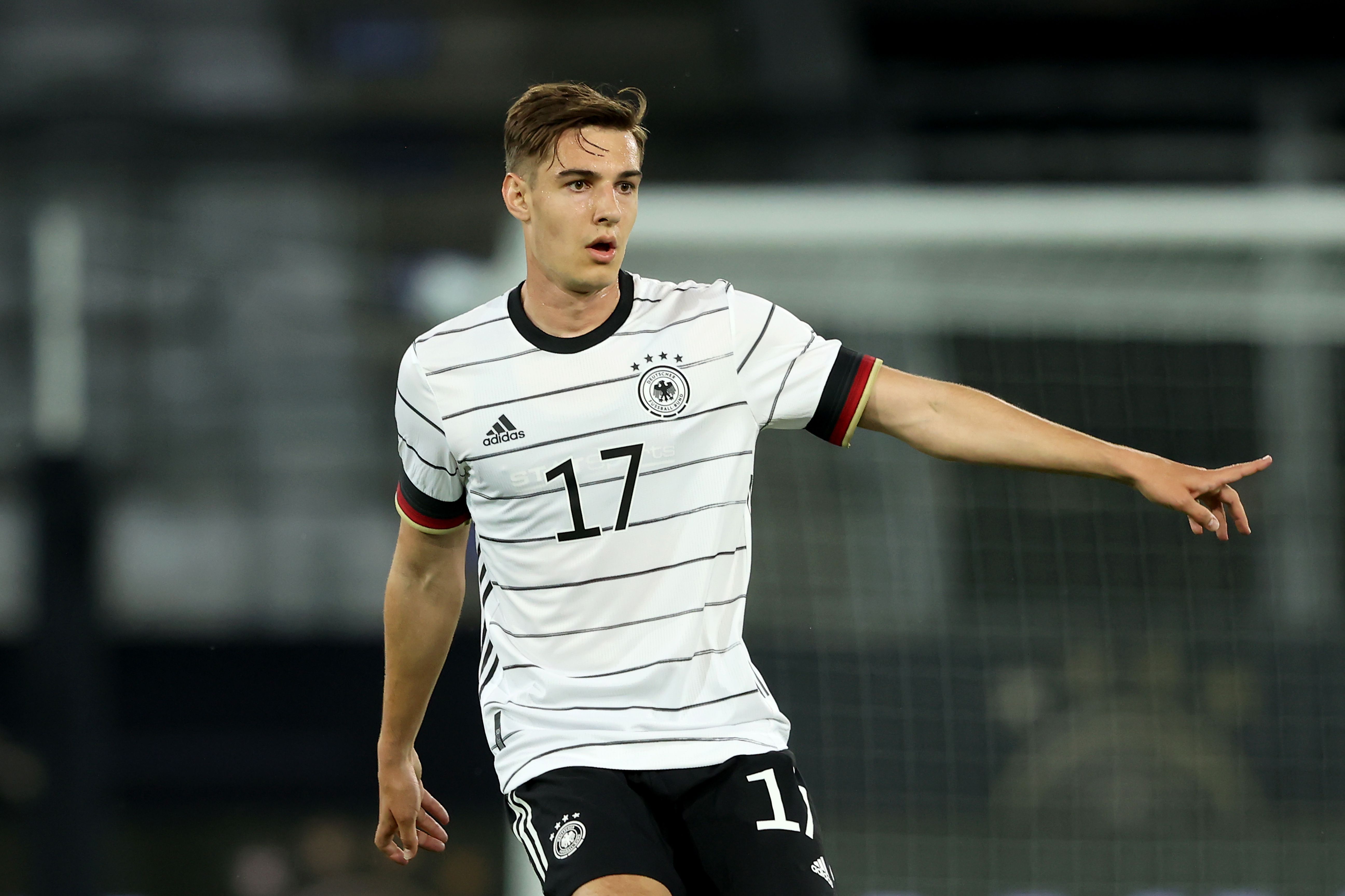 LANDSLAGSSPILLER: Florian Neuhaus er med i den tyske EM-troppen.