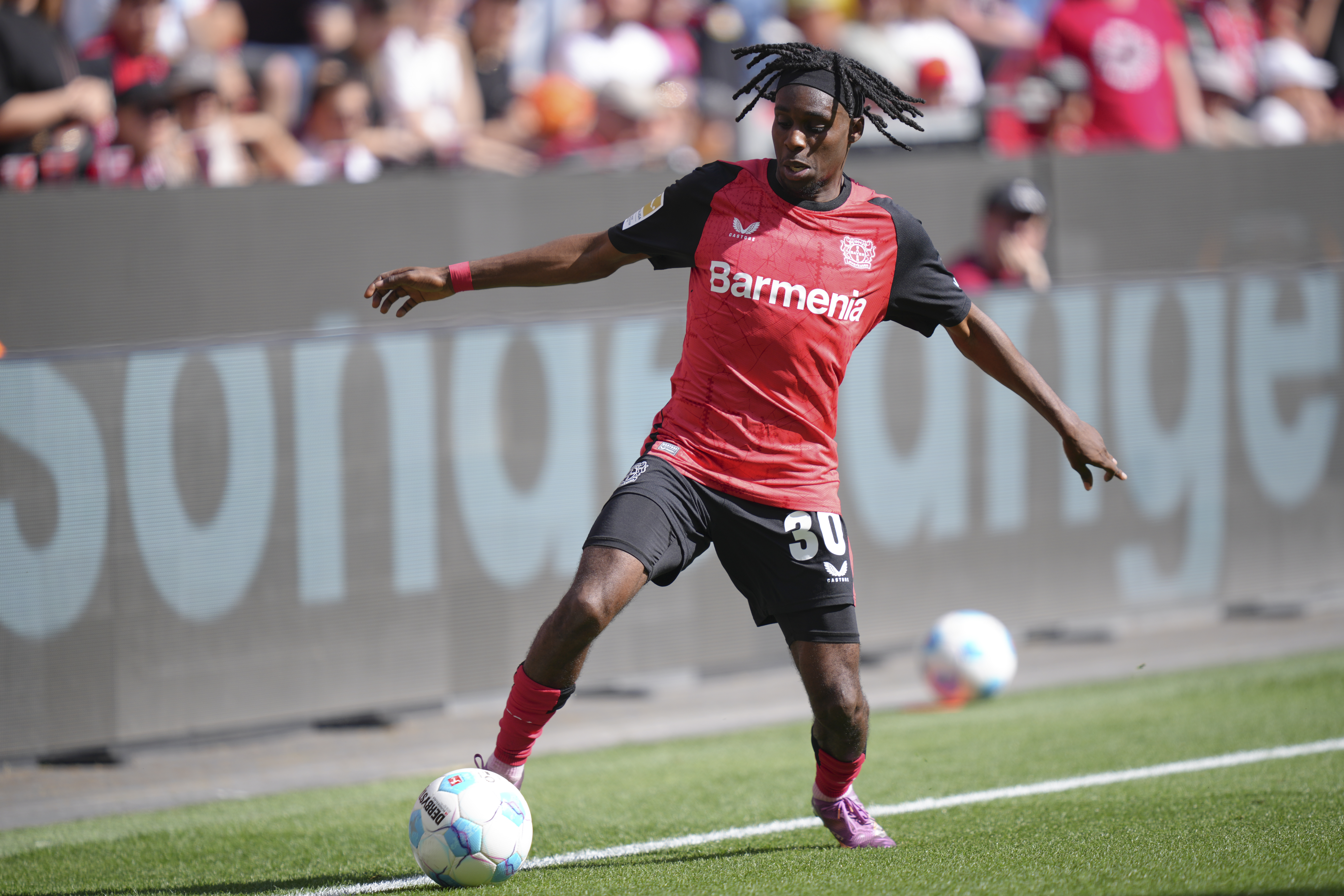 Jeremie Frimpong skal ha bestått den medisinske sjekken.