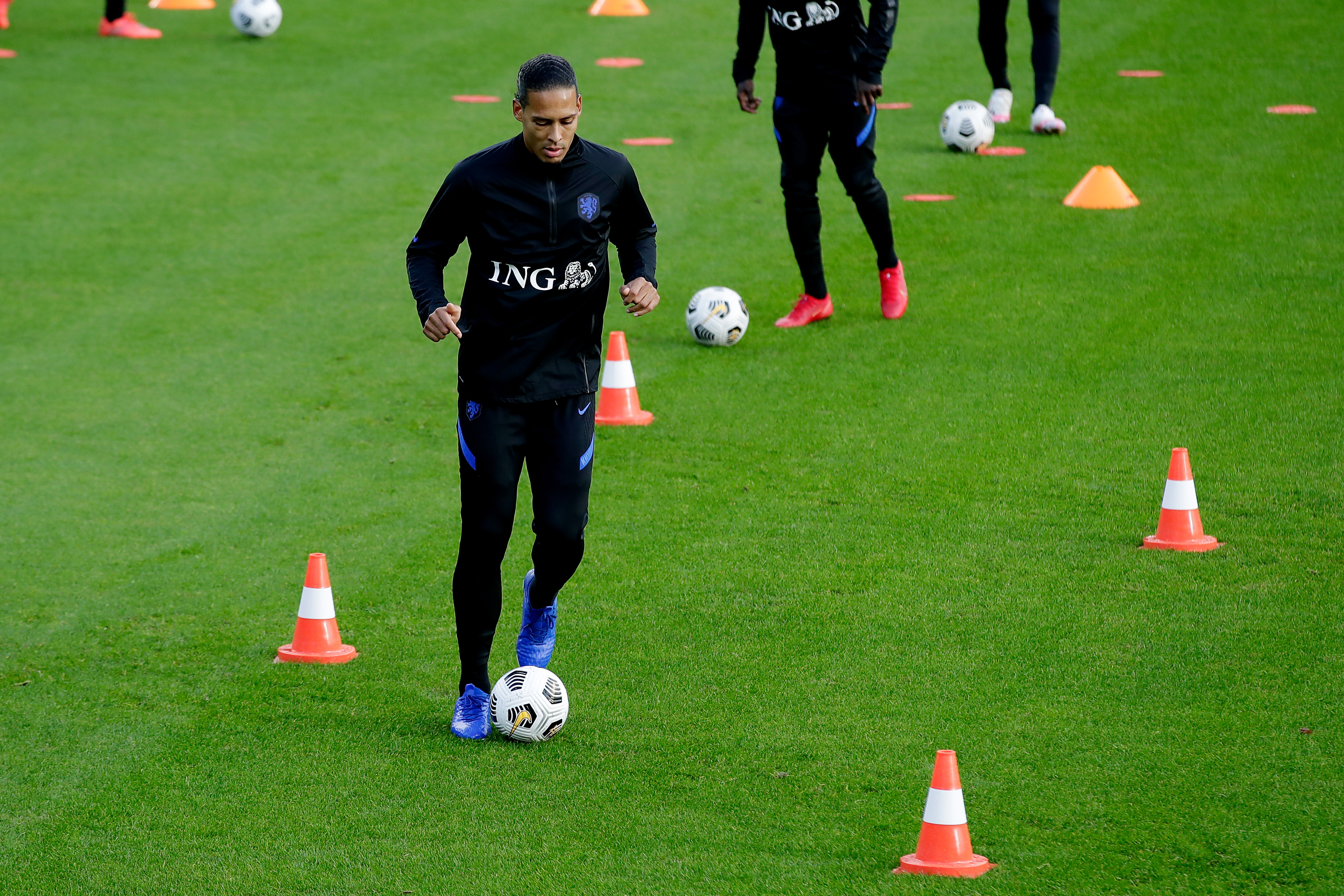 UTE: Virgil van Dijk er ikke med til EM.