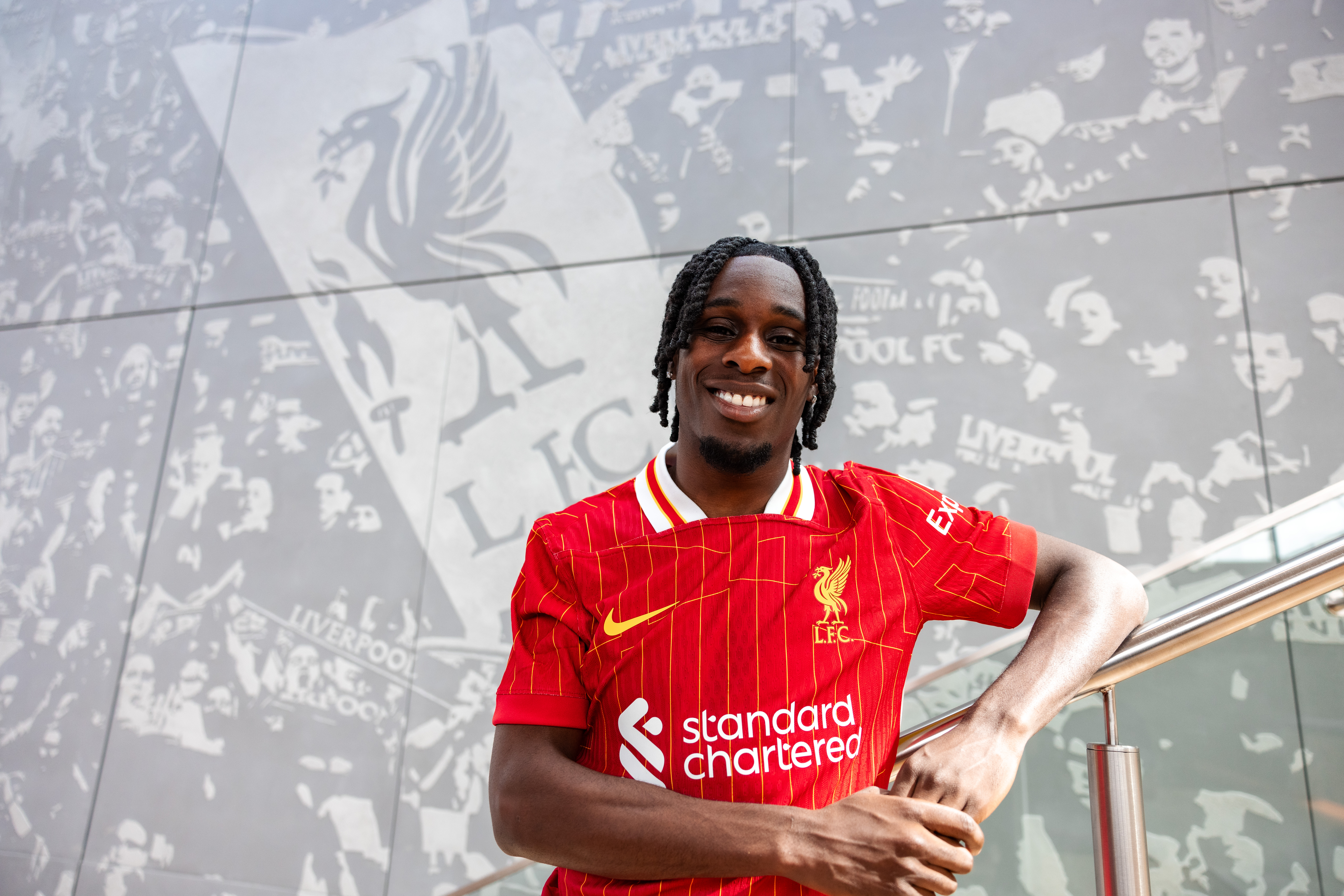 NY SIGNERING: Jeremie Frimpong ble offentliggjort som Liverpool-spiller fredag.
