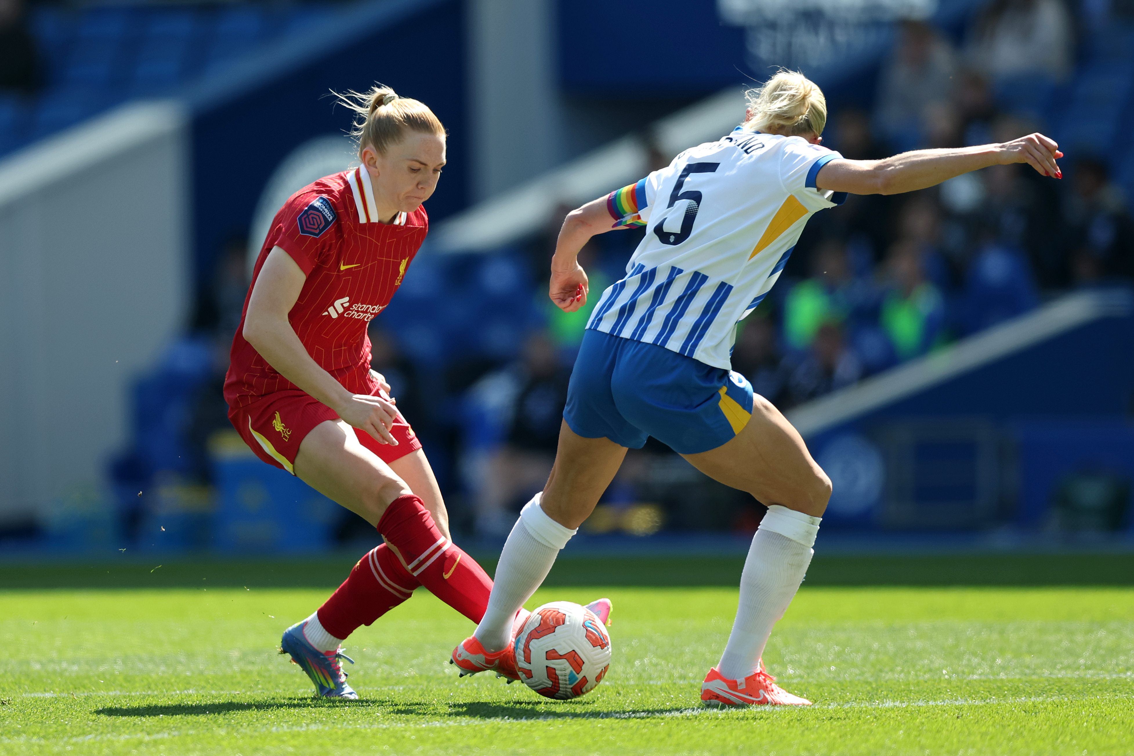 STORFORM: Ceri Holland sto bak både 1–0- og 2–0-scoringen for Liverpool.