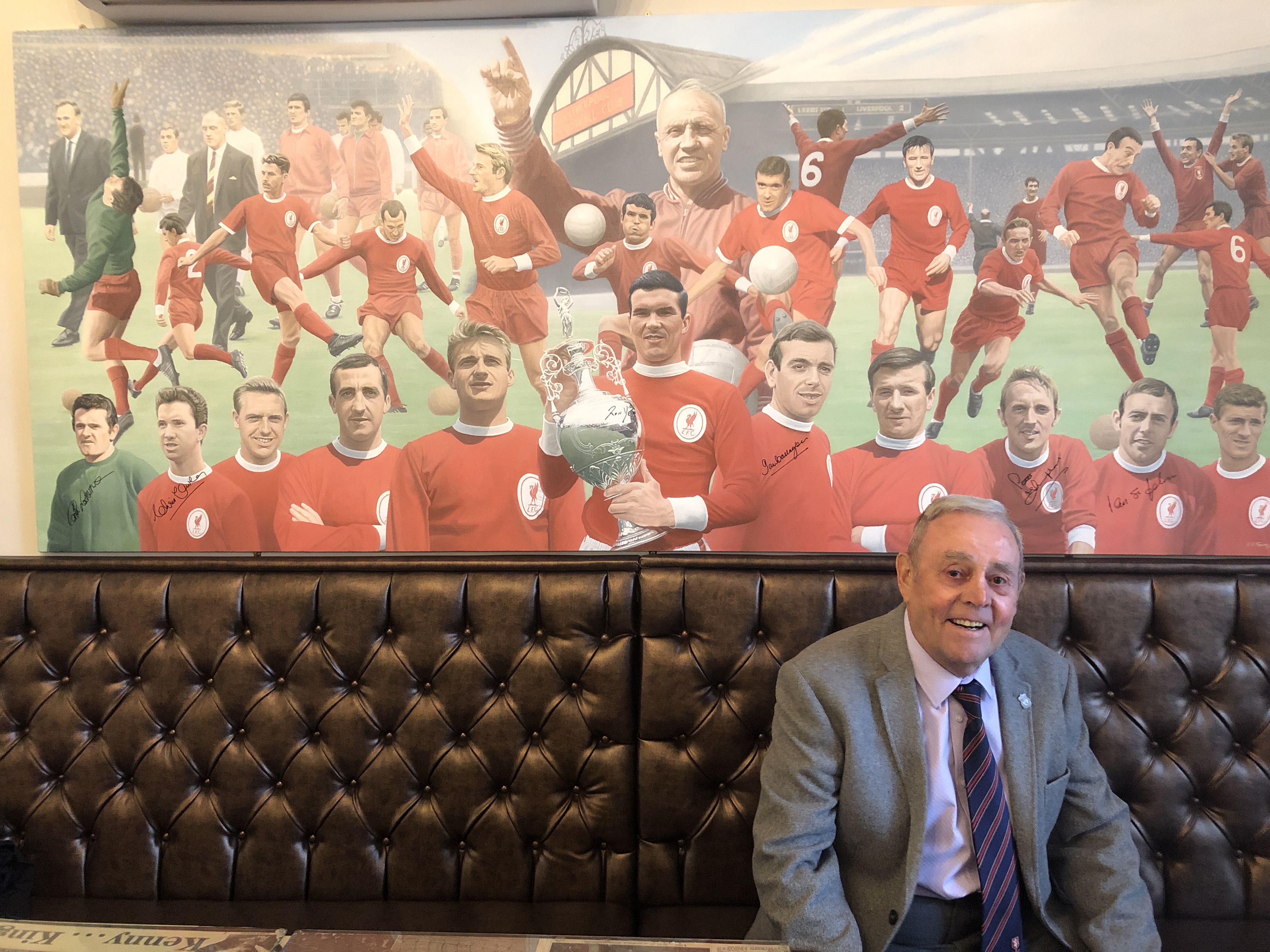 LEGENDE: Ian St. John var en skikkelig Liverpool-legende.