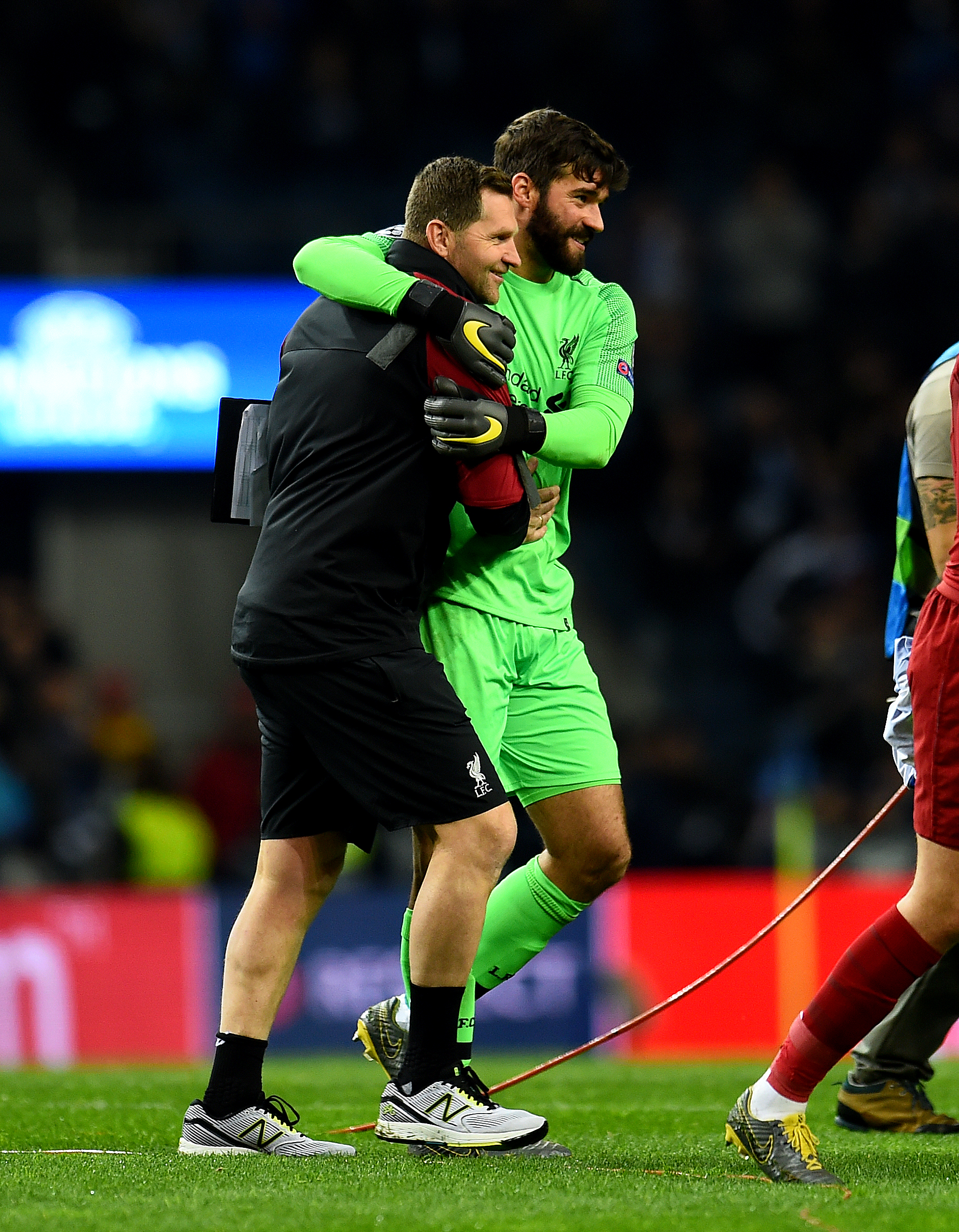 GODT SAMARBEID: Alisson ble verdens dyreste keeper da han dro fra Roma og til Liverpool i 2018.