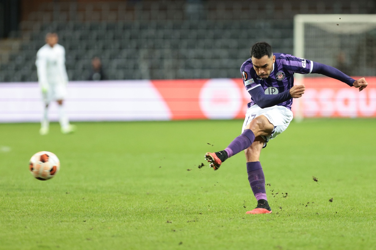 Hvem er tilgjengelig og bør få sjansen mot LASK Linz? | Arkiv